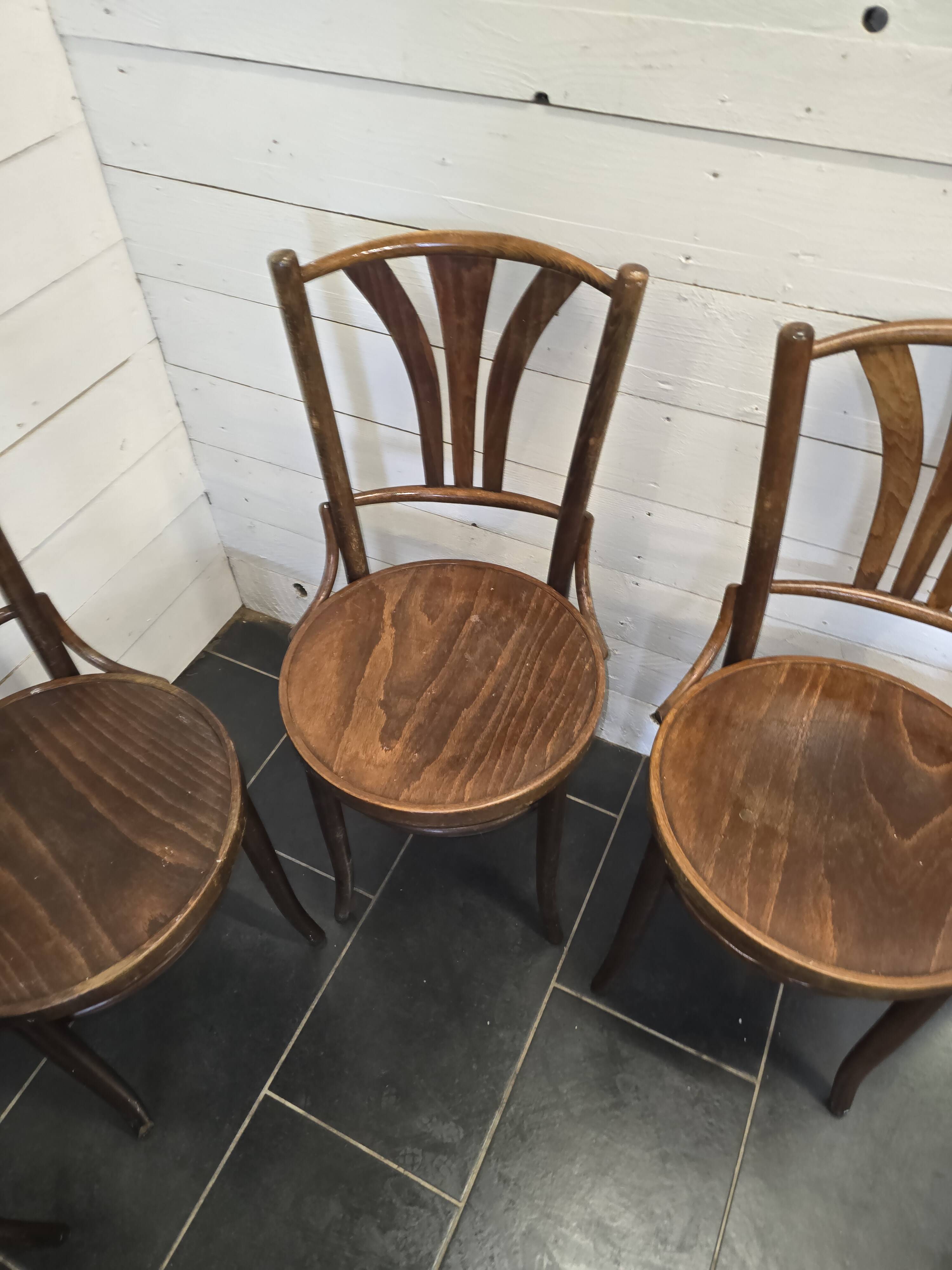 4 bentwood bistro chairs