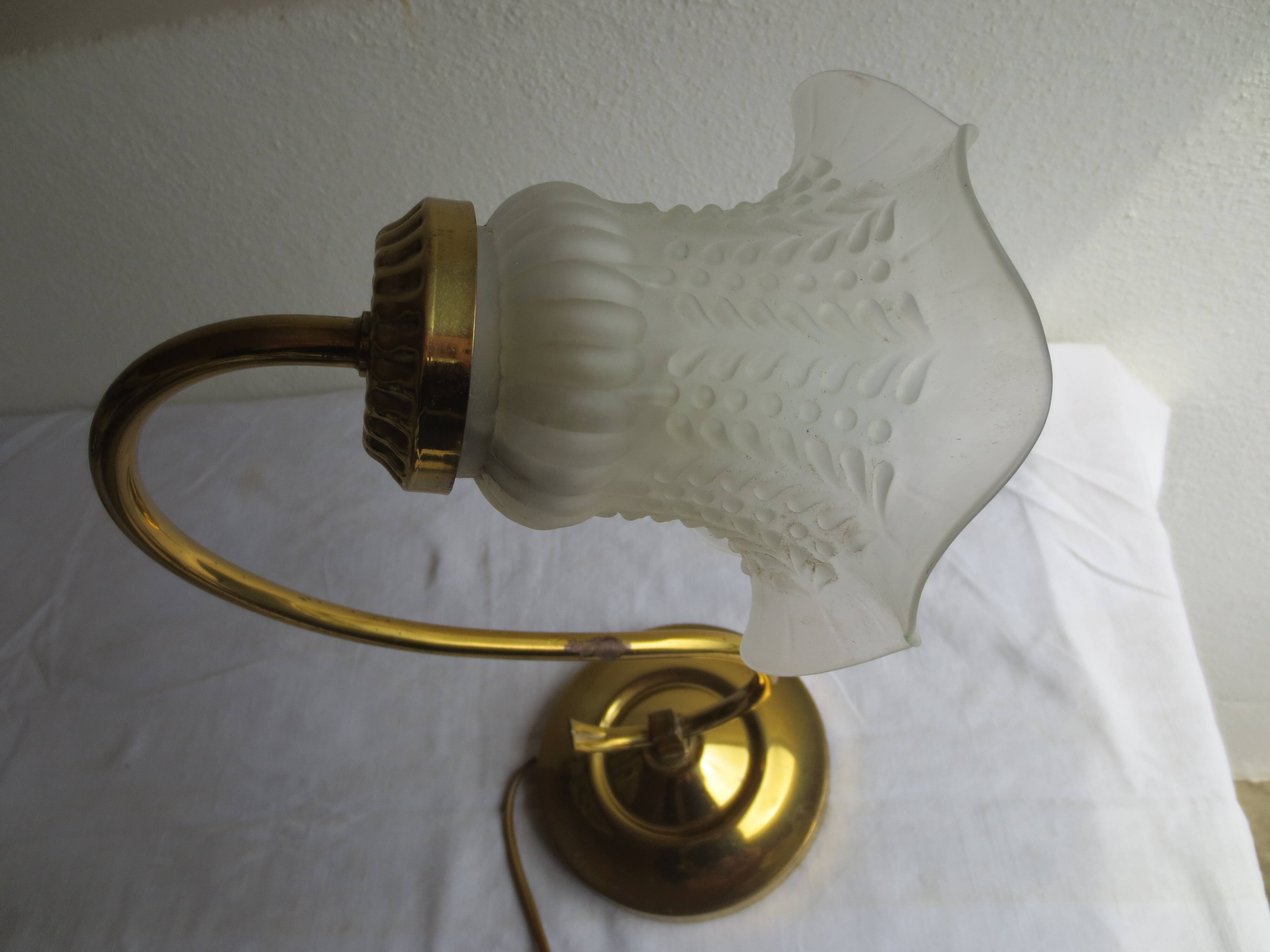 duo de lampe de table en métal doré