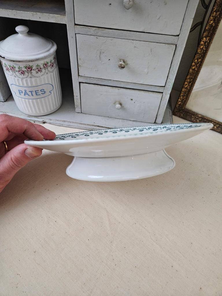 Moulin des Loups earthenware dish