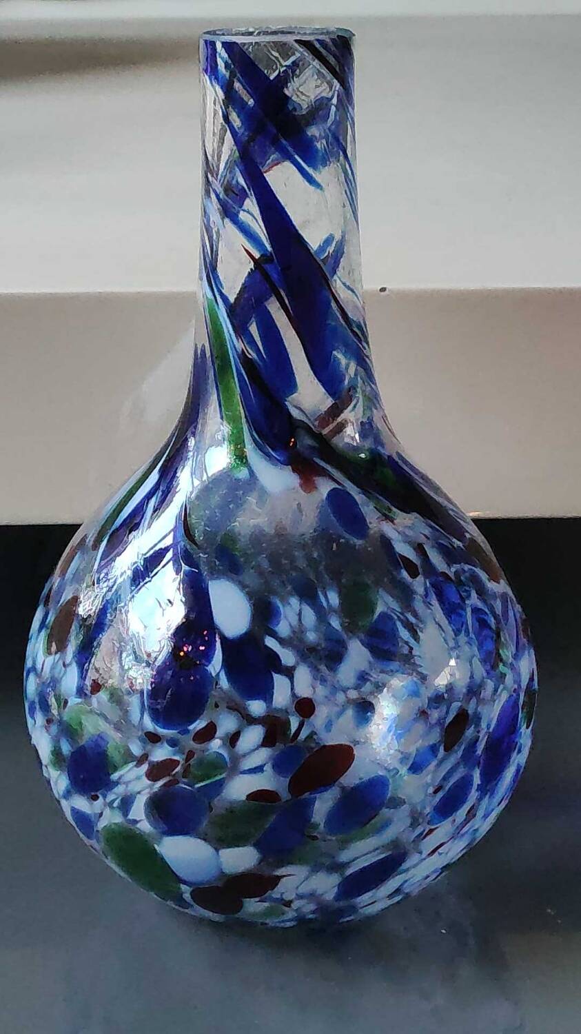 Designer Ball Vase in blown art glass, Murano style. Multi-colored speckles/smoke swirls. Dim 26 x 13 cm