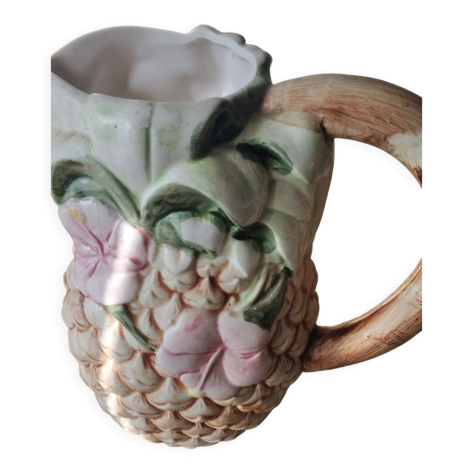 Slip pineapple pitcher