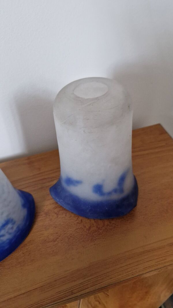 Abat jour pâte de verre Noverdy blanc et bleu