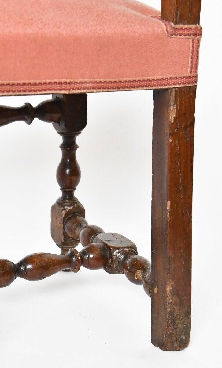 Chaise style Louis XIII