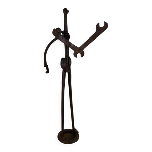 sculpture brutaliste