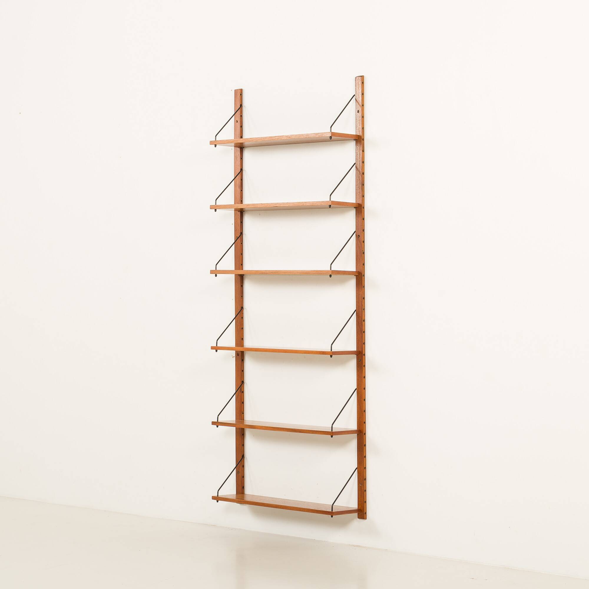 Danish teak shelving unit in Cadovius style, 1960s