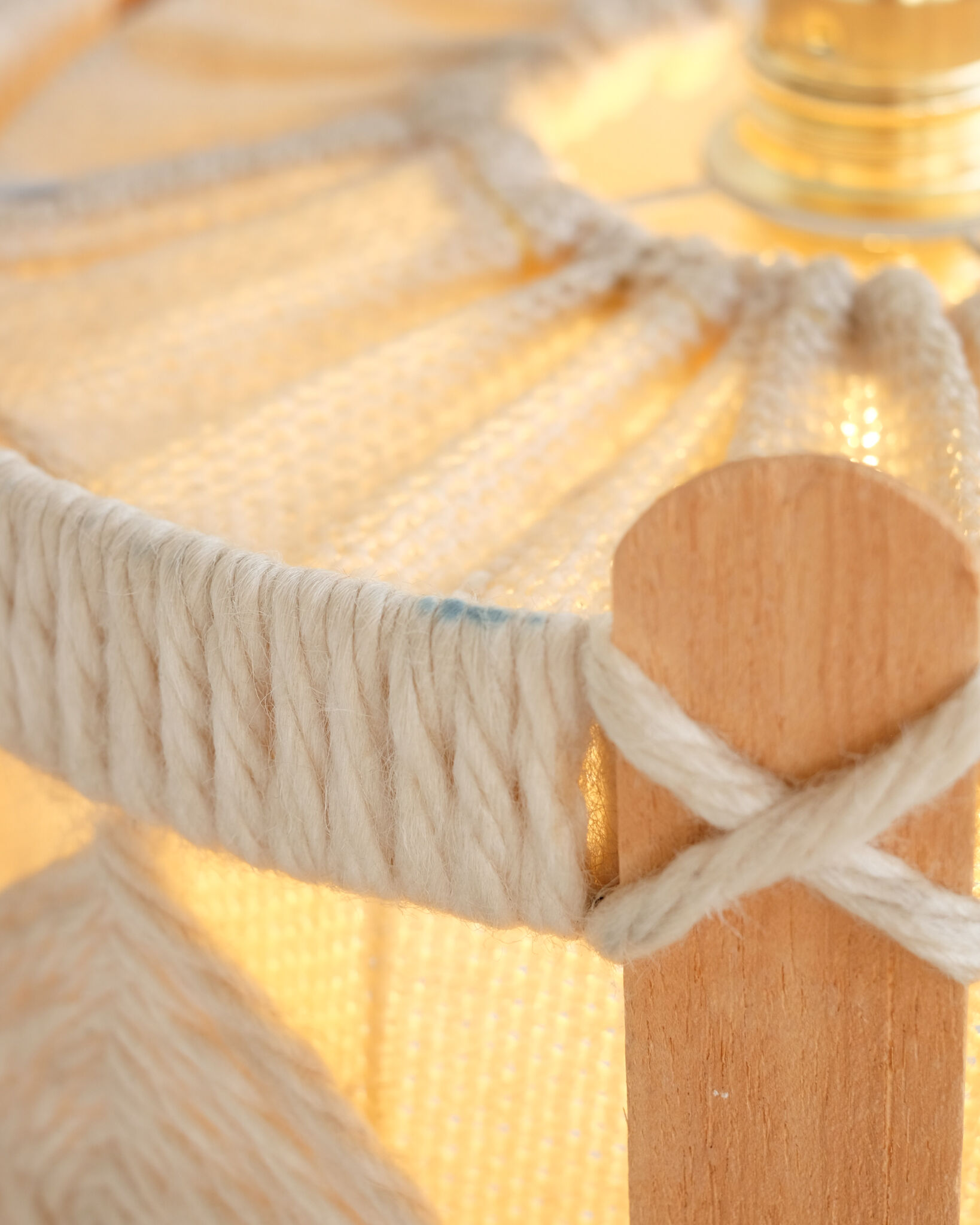 Vintage pendant lamp in wood and wool