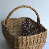 Woven wicker basket