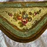 Little mural console