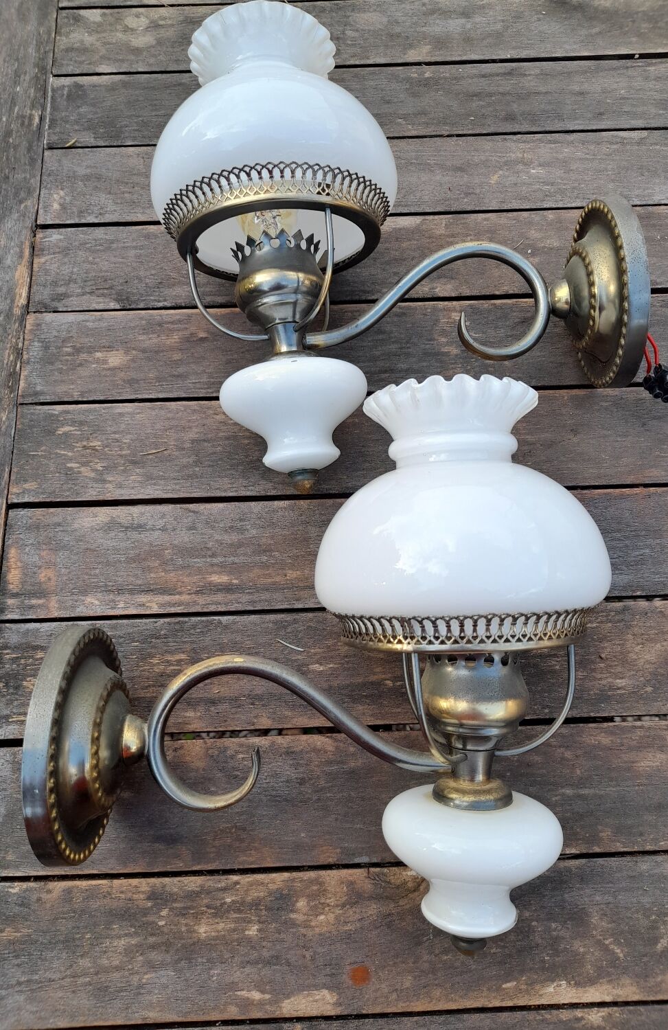 White opaline wall lamp metal, vintage 1960