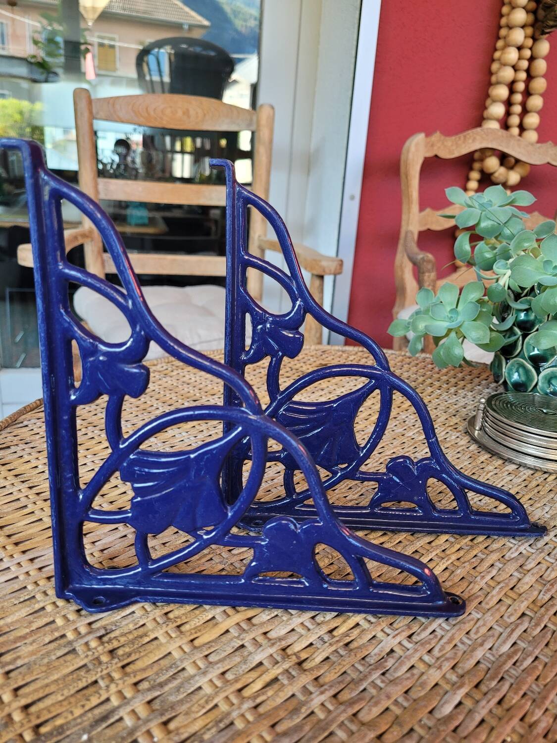 Pair of shelf brackets