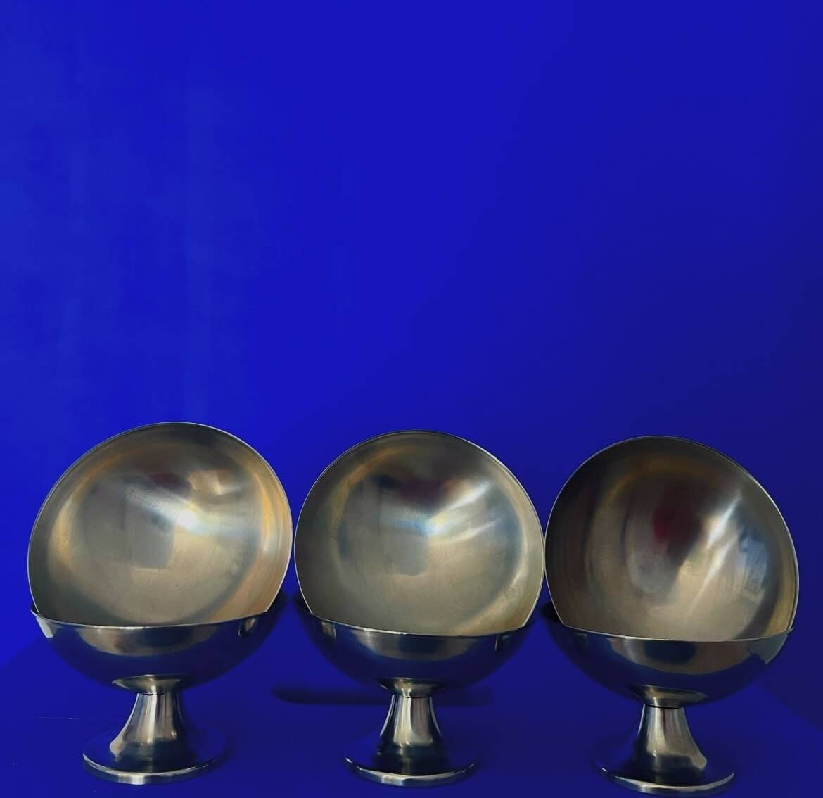 Set of 6 vintage stainless steel ice cream cups