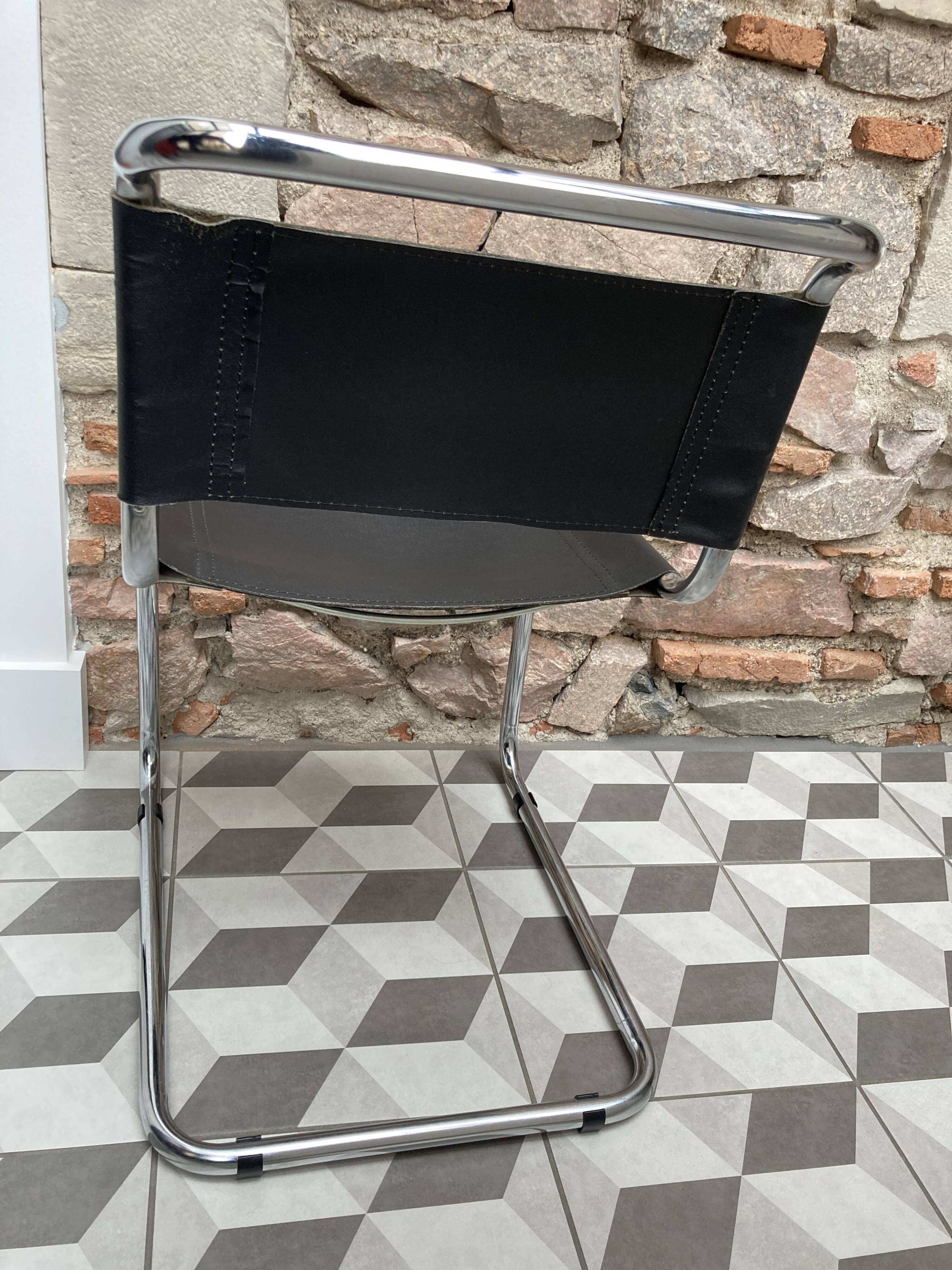 Chair B33 black leather Breuer