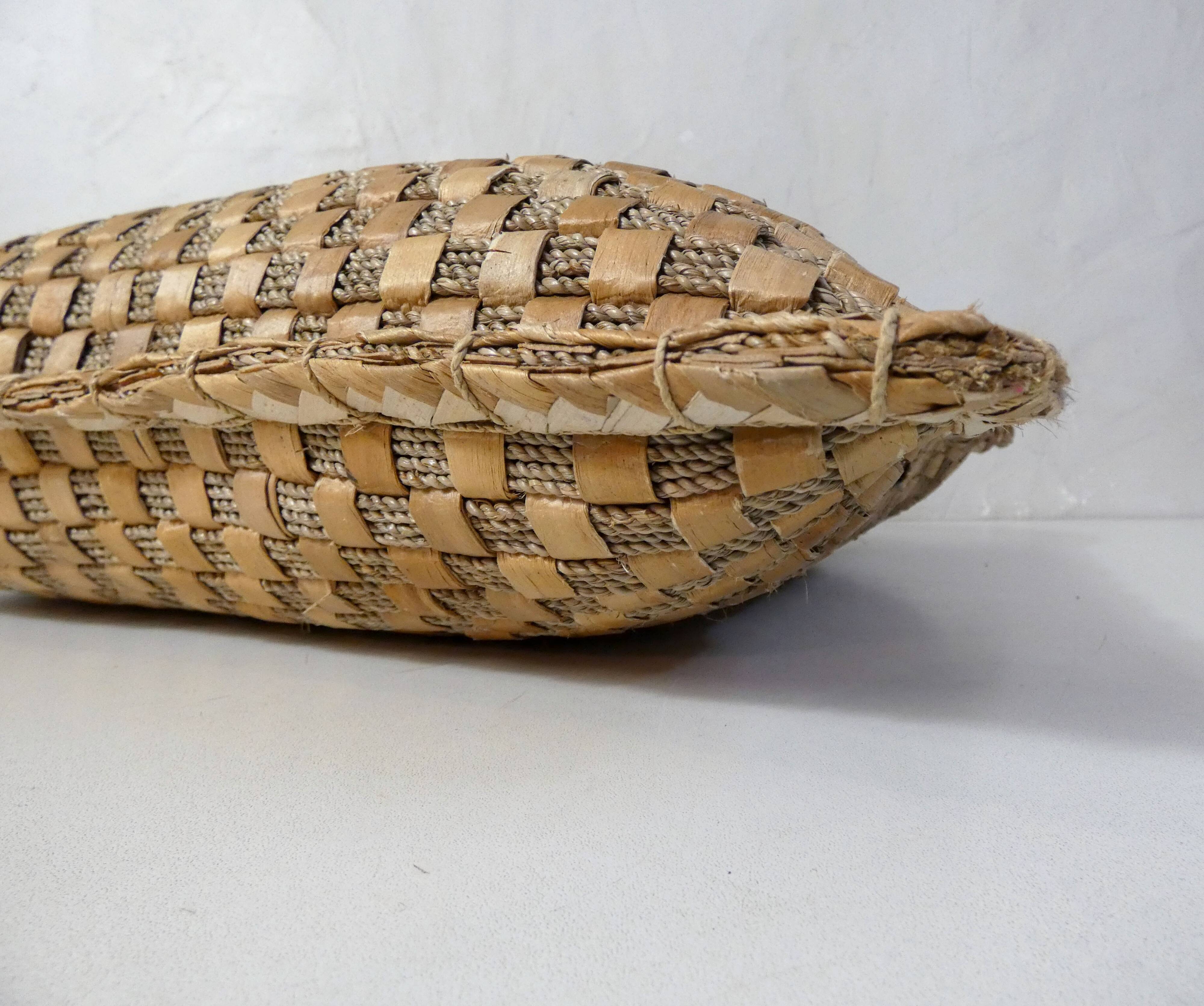 Cushion in natural fibers coconut rattan sea rush
