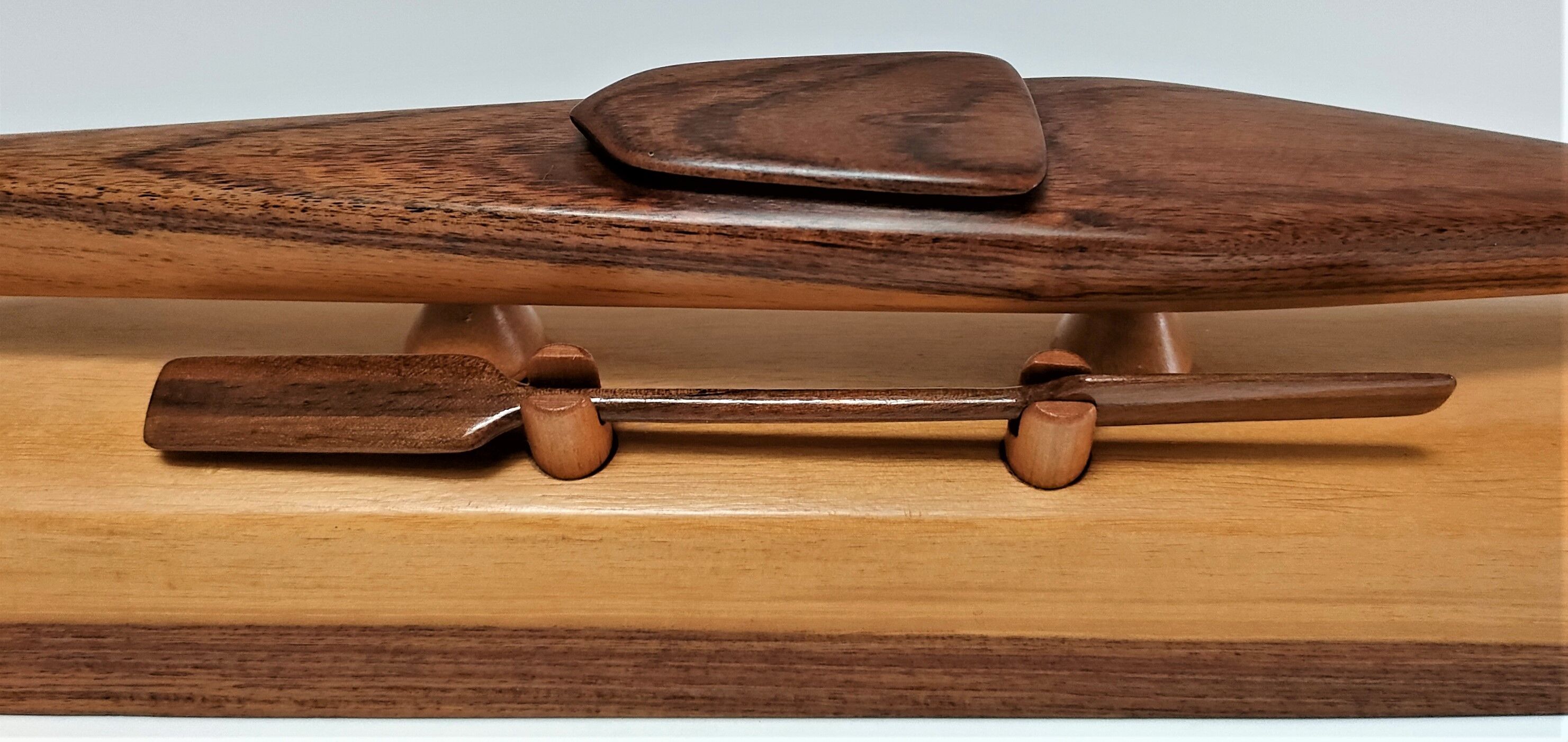 Kayak scale model violet wood