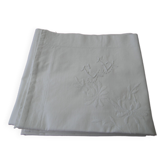Set of two old pillowcases. Monogram GL.