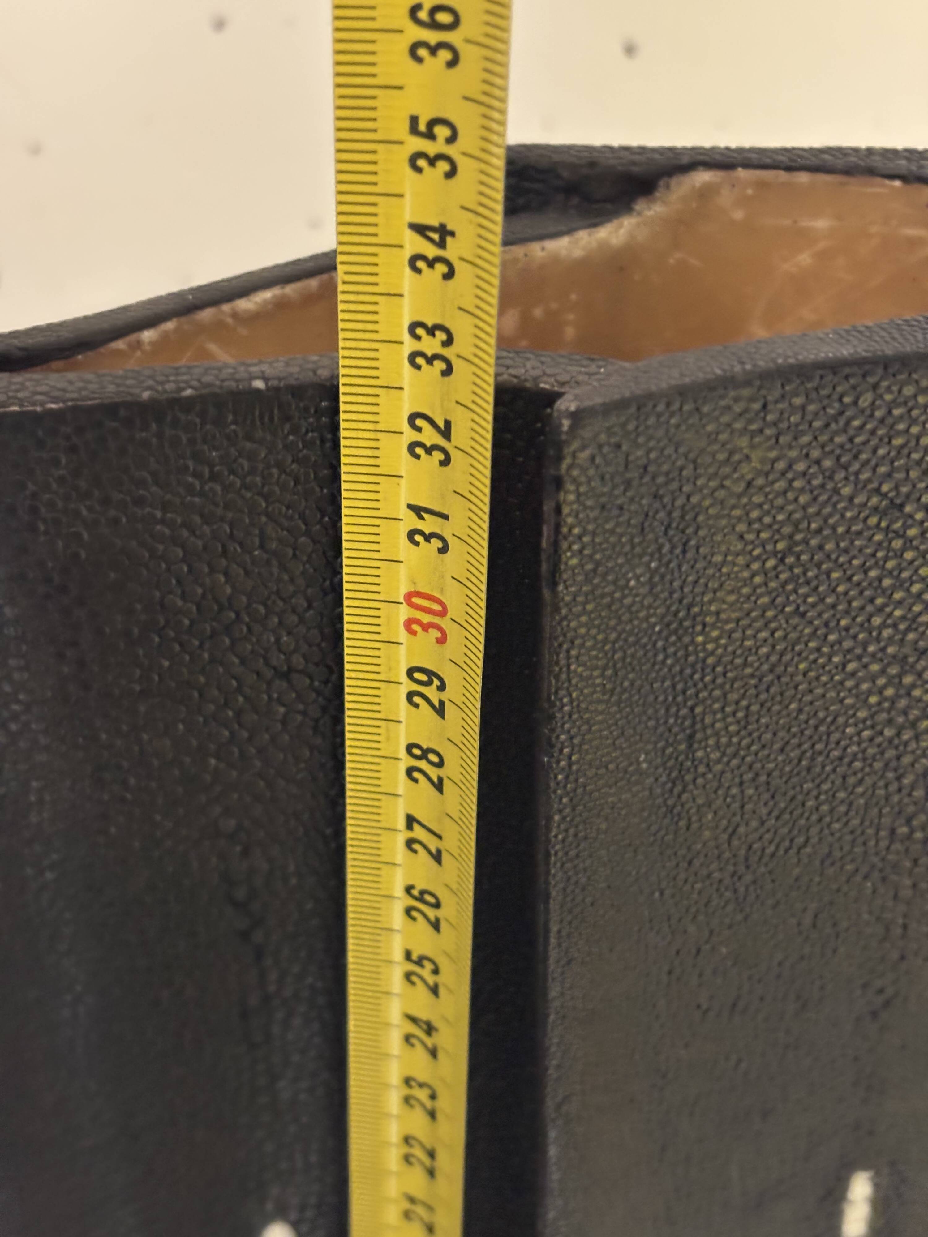 Geometric shagreen vase Ria & Yiouri Augousti, 1990