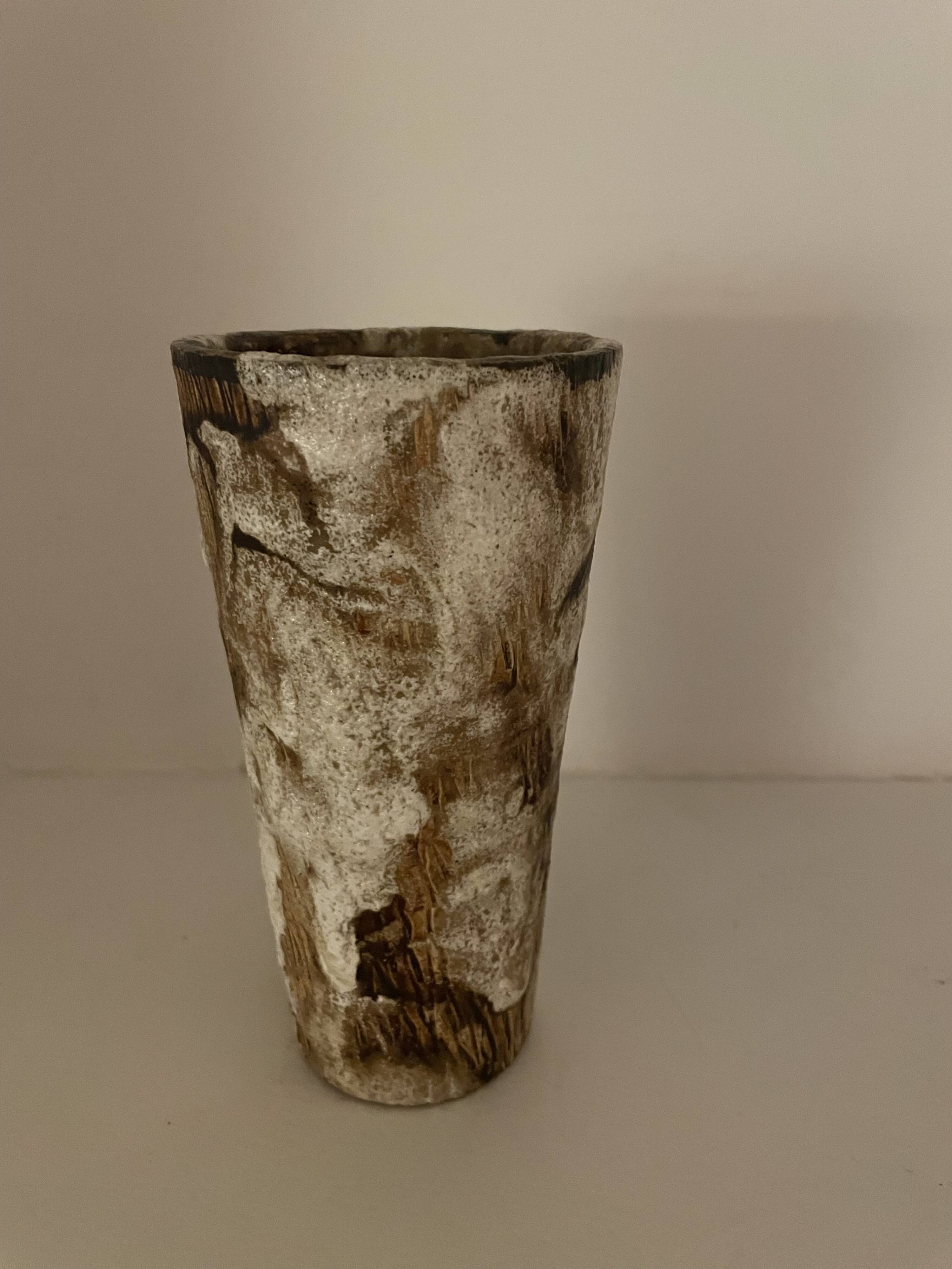 Set of 18 decorative items