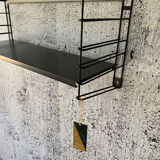 Tomado shelf