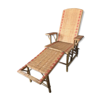 Rattan lounge chair