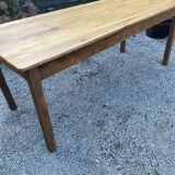 Farm table