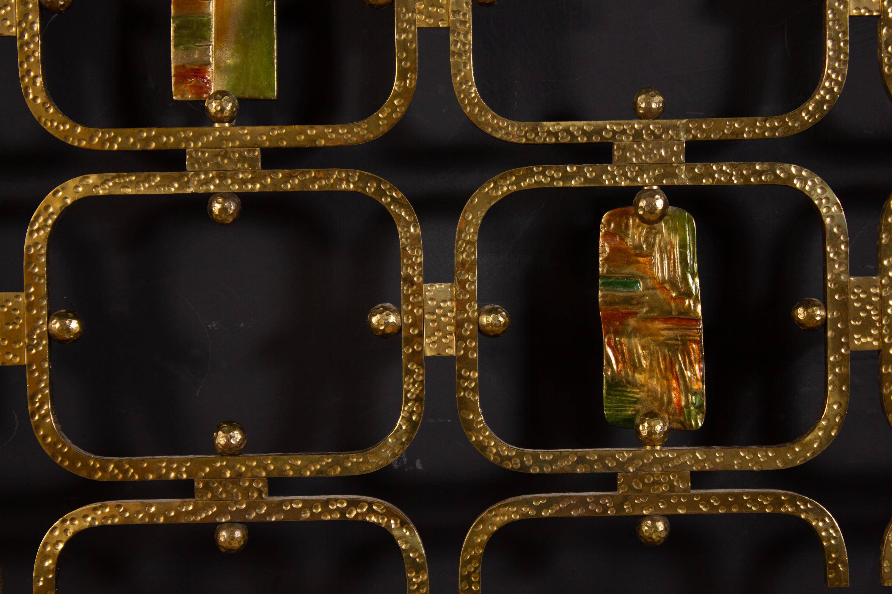 Osvaldo Borsani Elegant Bed with Brass Details by Arnaldo Pomodoro, 1950