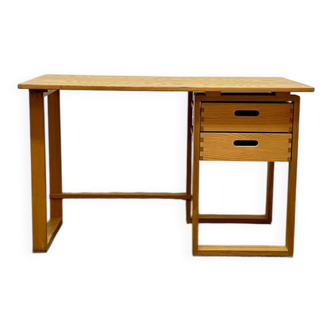 Vintage desk from the 70s/80s.