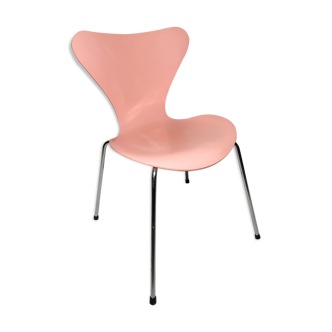 Series 7 Chair by Arne Jacobsen Fritz Hansen Edition
