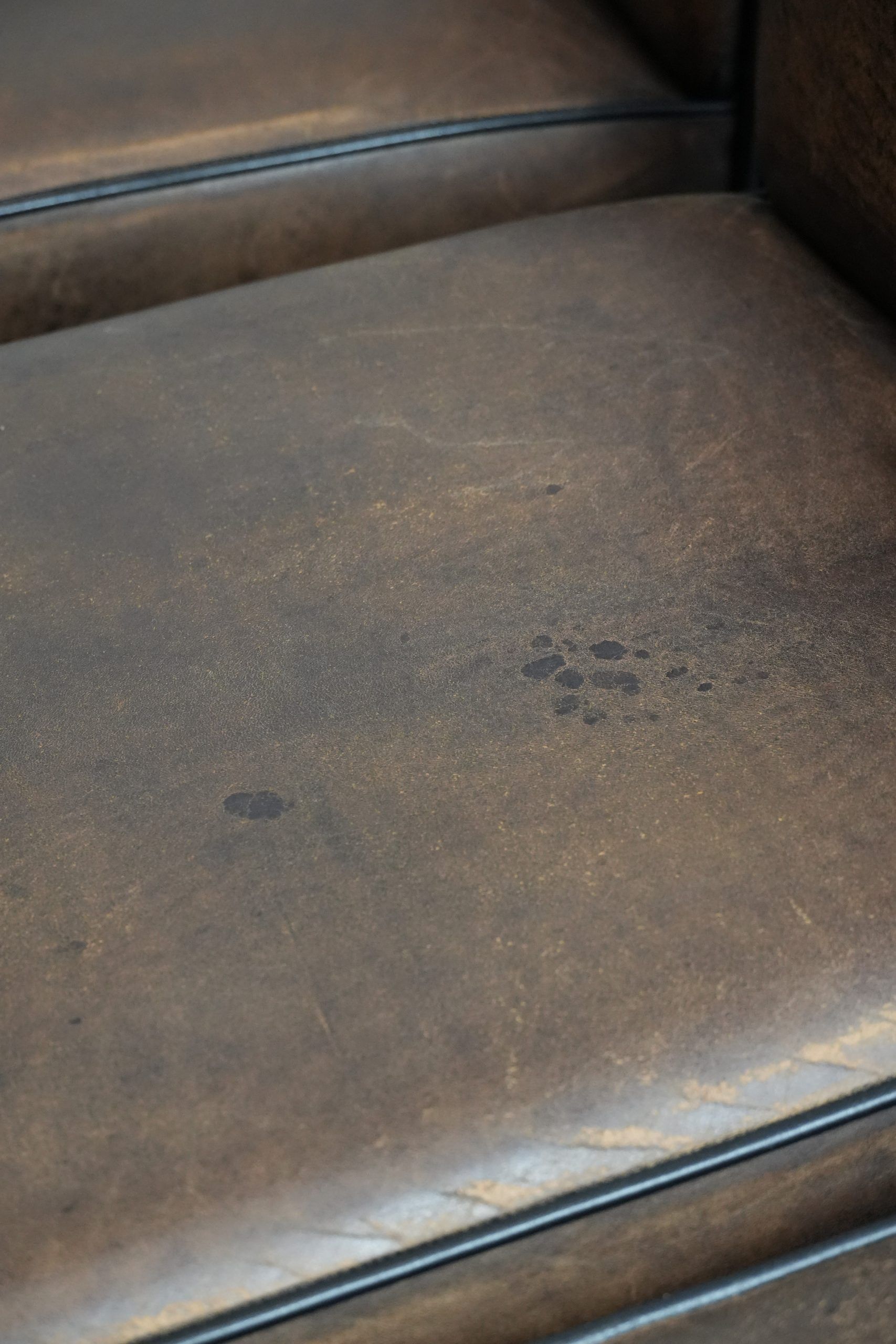 Great set of 8 stylish vintage sheepskin dining chairs with character