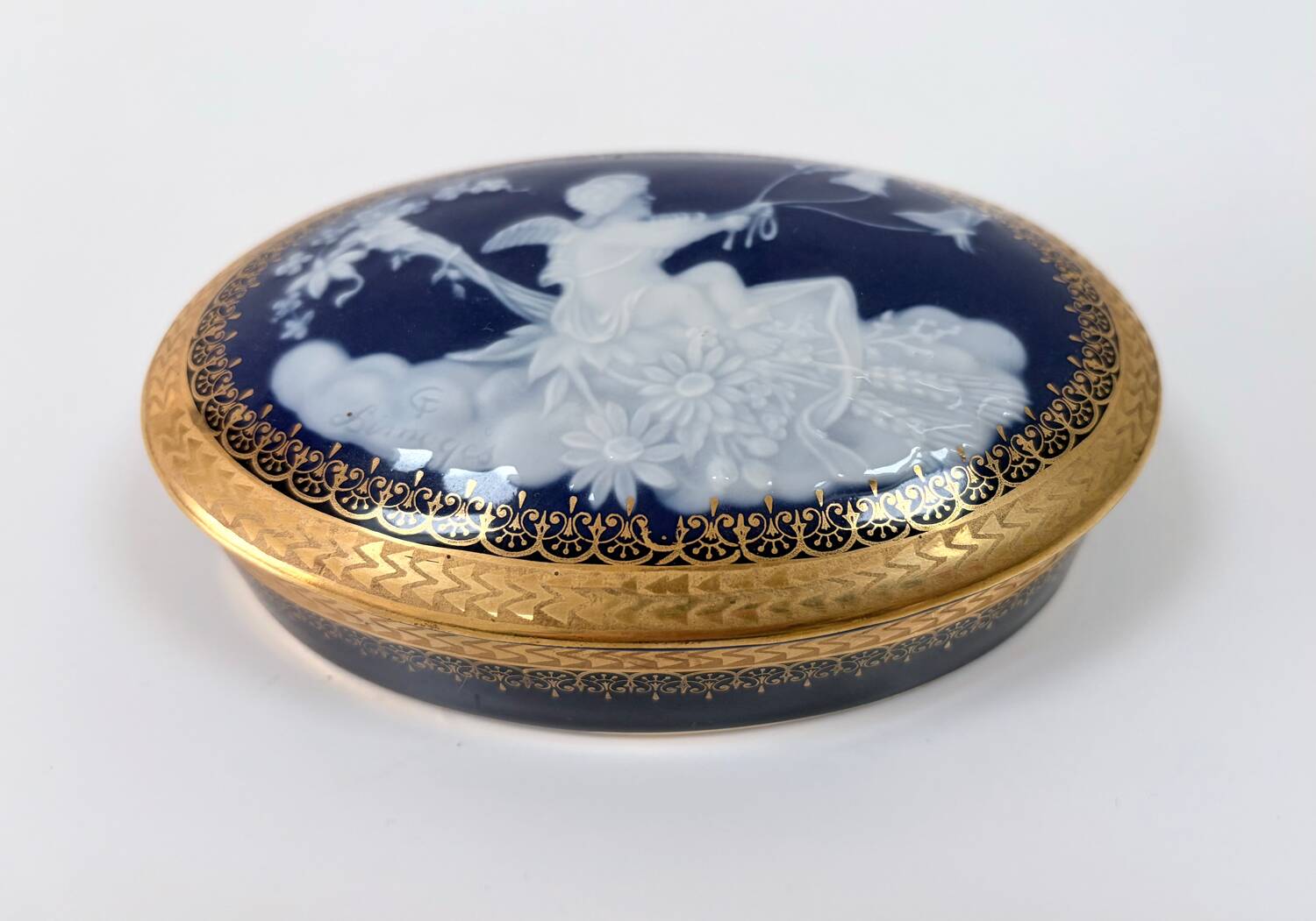 Limoges porcelain bonbonnière signed E. Chalais, 1950