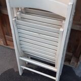 Set of 4 vintage folding chairs.