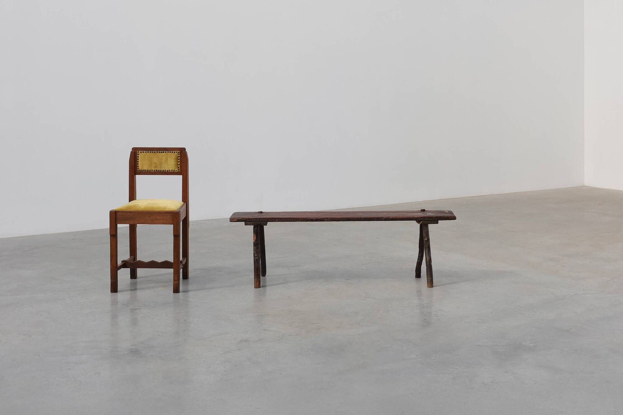 French Primitive Wooden Bench with Splayed Legs, 19th Century