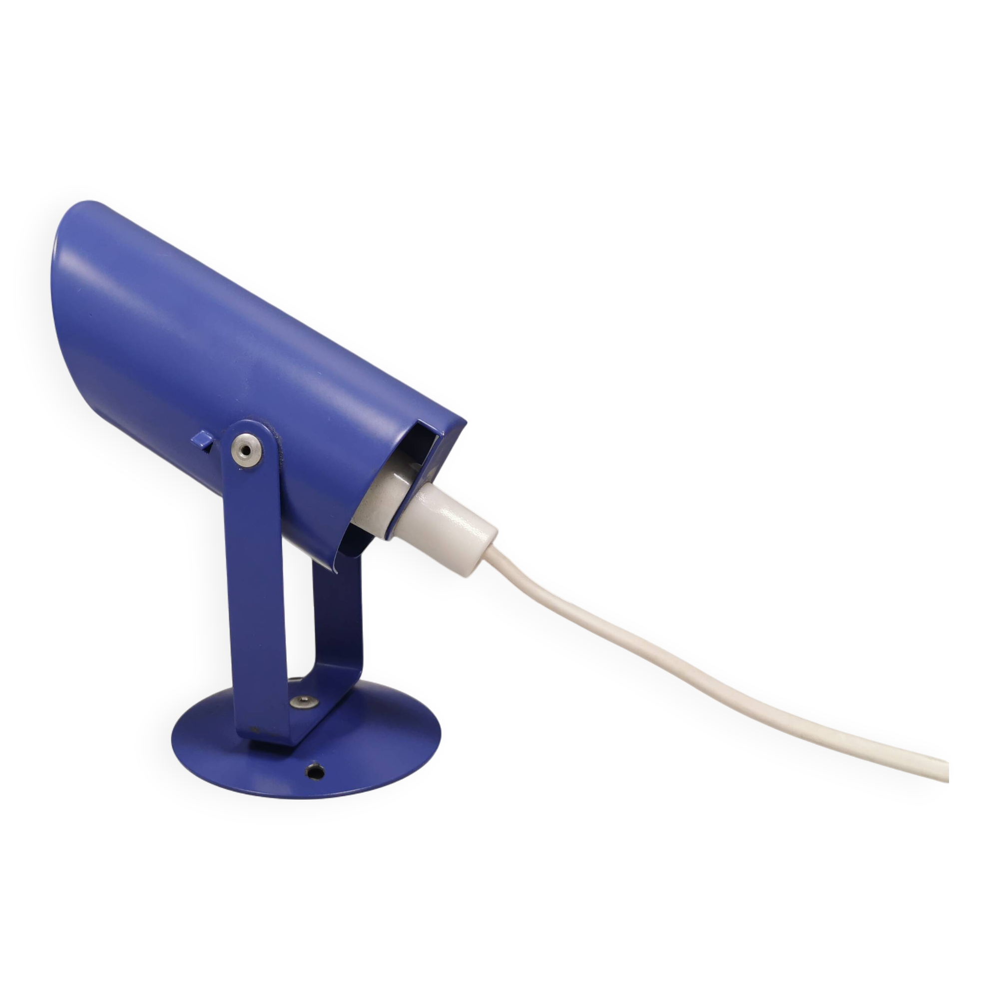 Small wall lamp in a delicate light blue colour from the Danish Lyfa 1980s