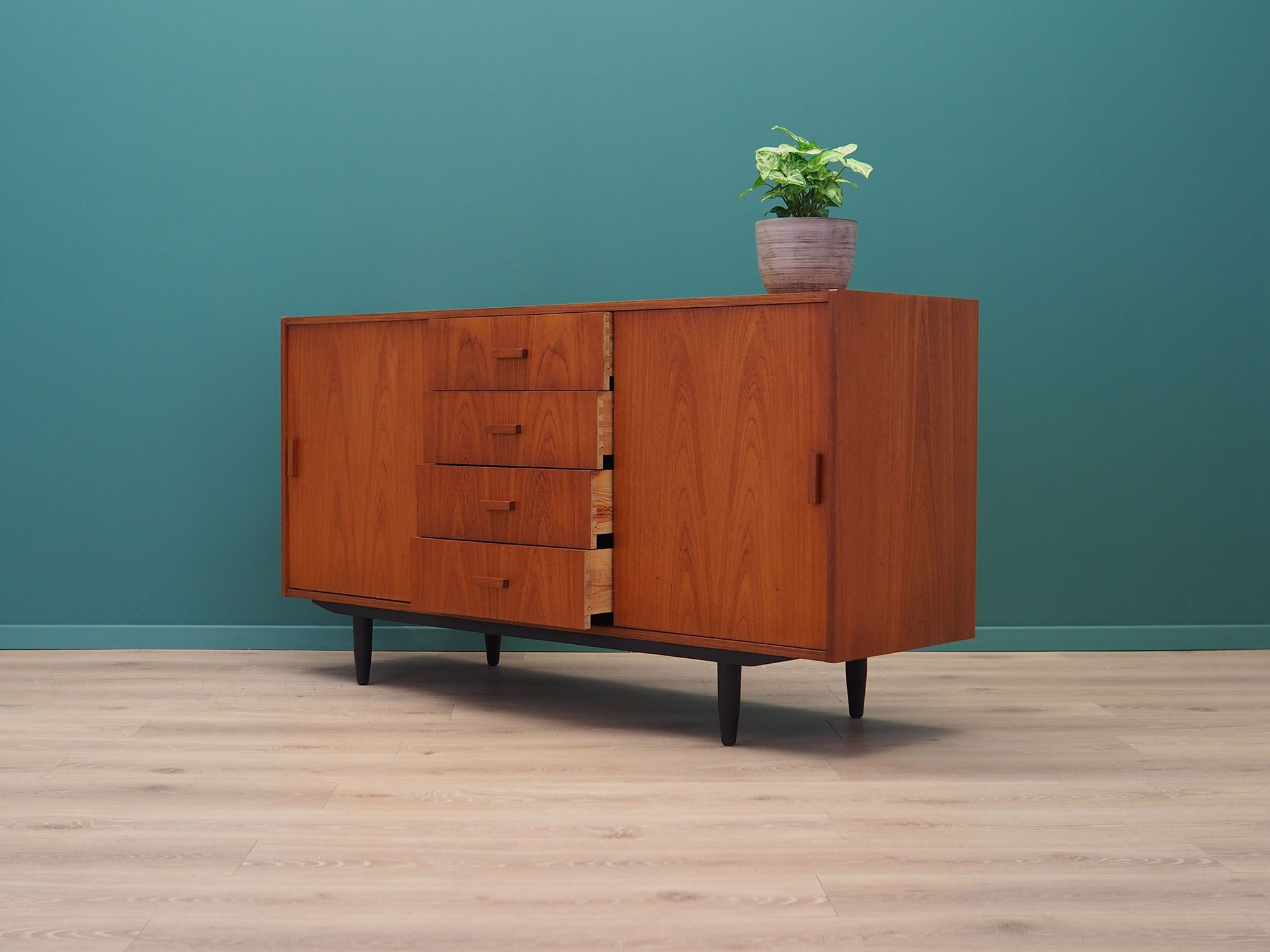 Teak sideboard, Danish design, 1970s, production: Denmark