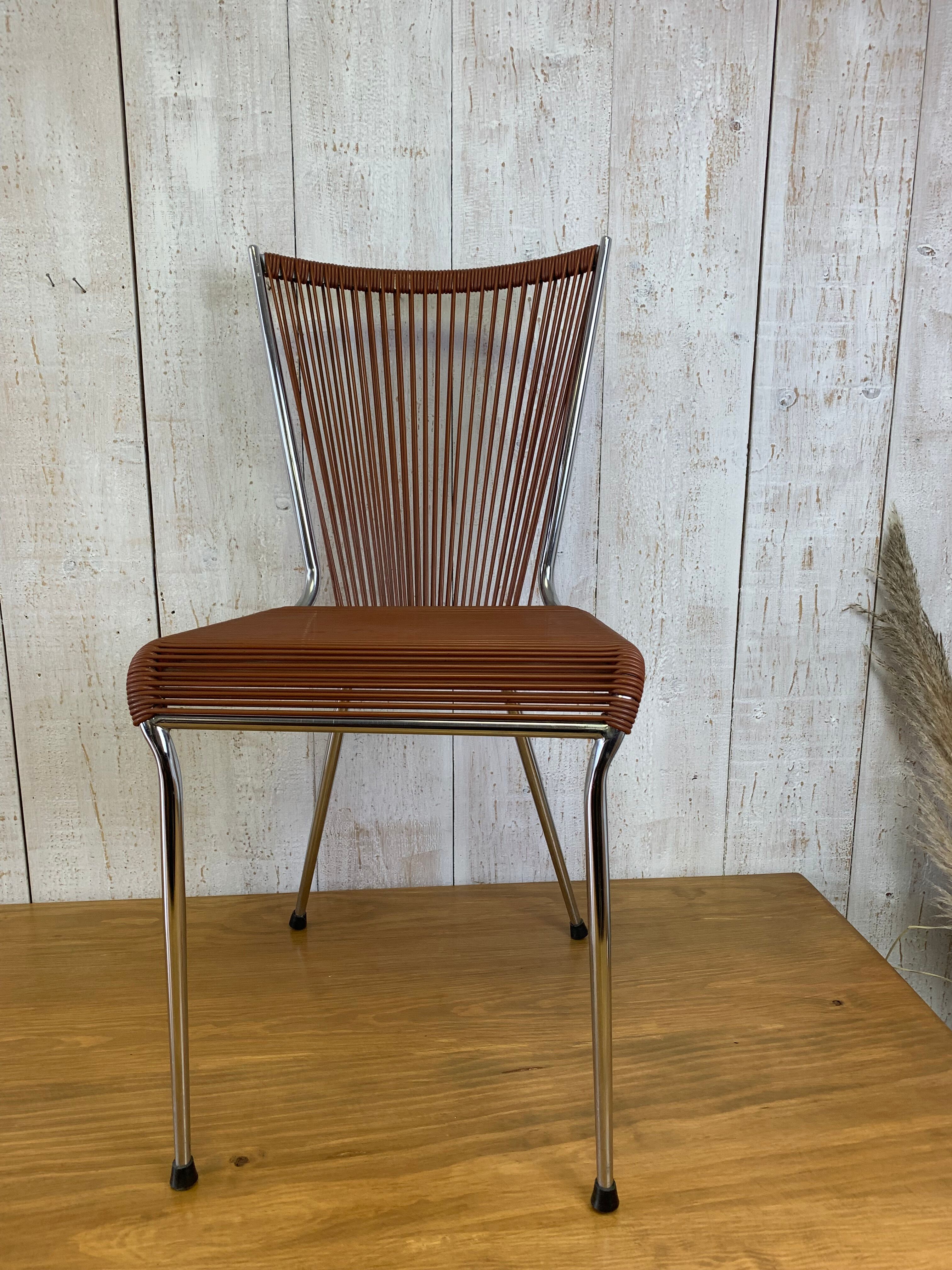 Pair of scoubidou chairs