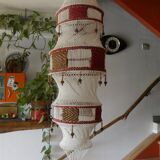 Large vintage macramé pendant lamp in cotton thread and wool, 120 cm.