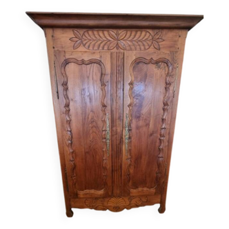 18th century wardrobe