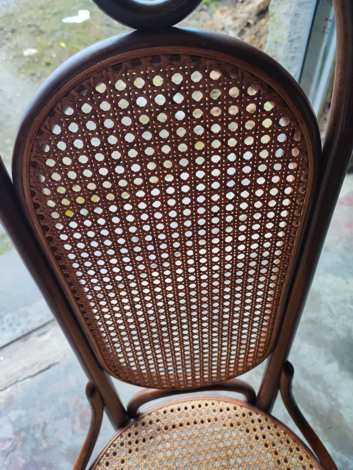 Set of 5 Thonet Long John chairs