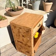 Small piece of furniture "Luc"