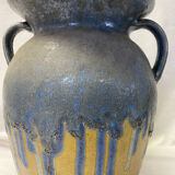 Vase en grès bleu flamme
