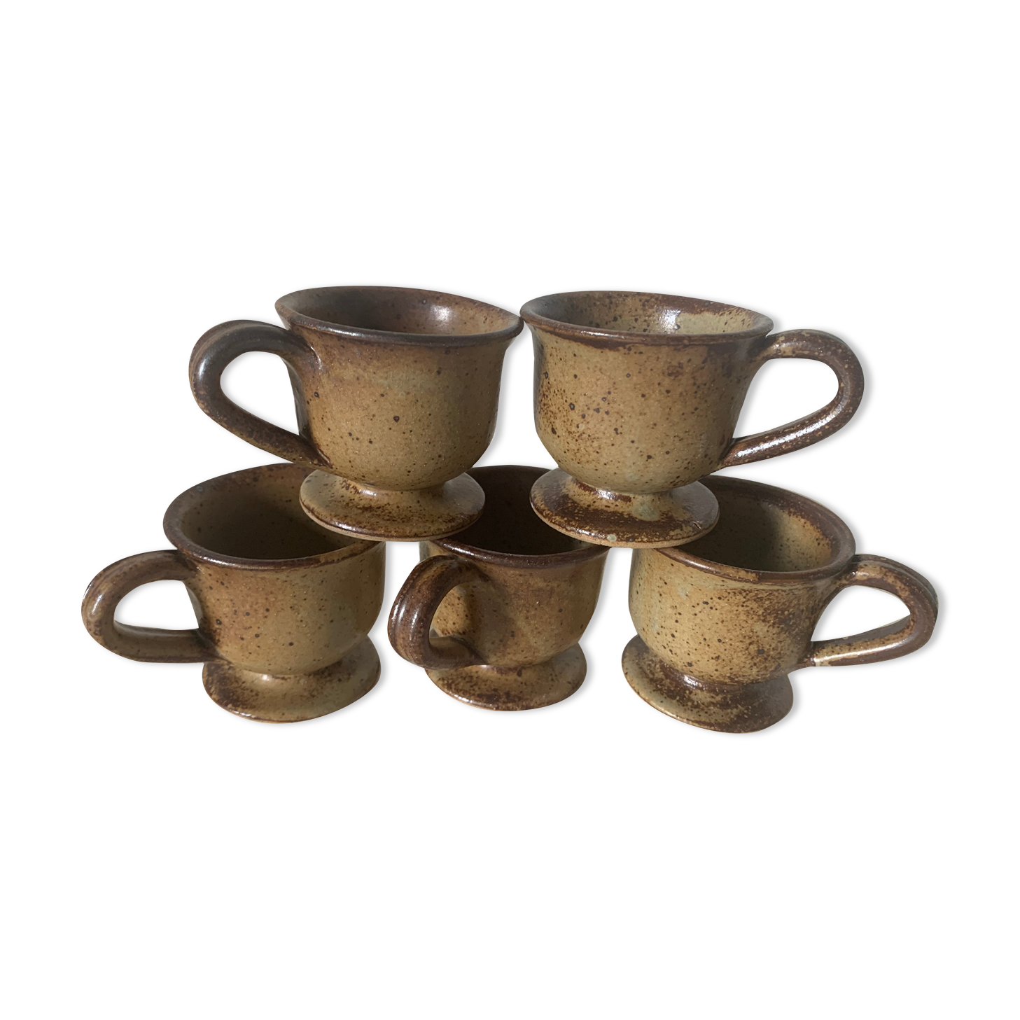 5 stoneware cups