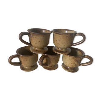 5 stoneware cups