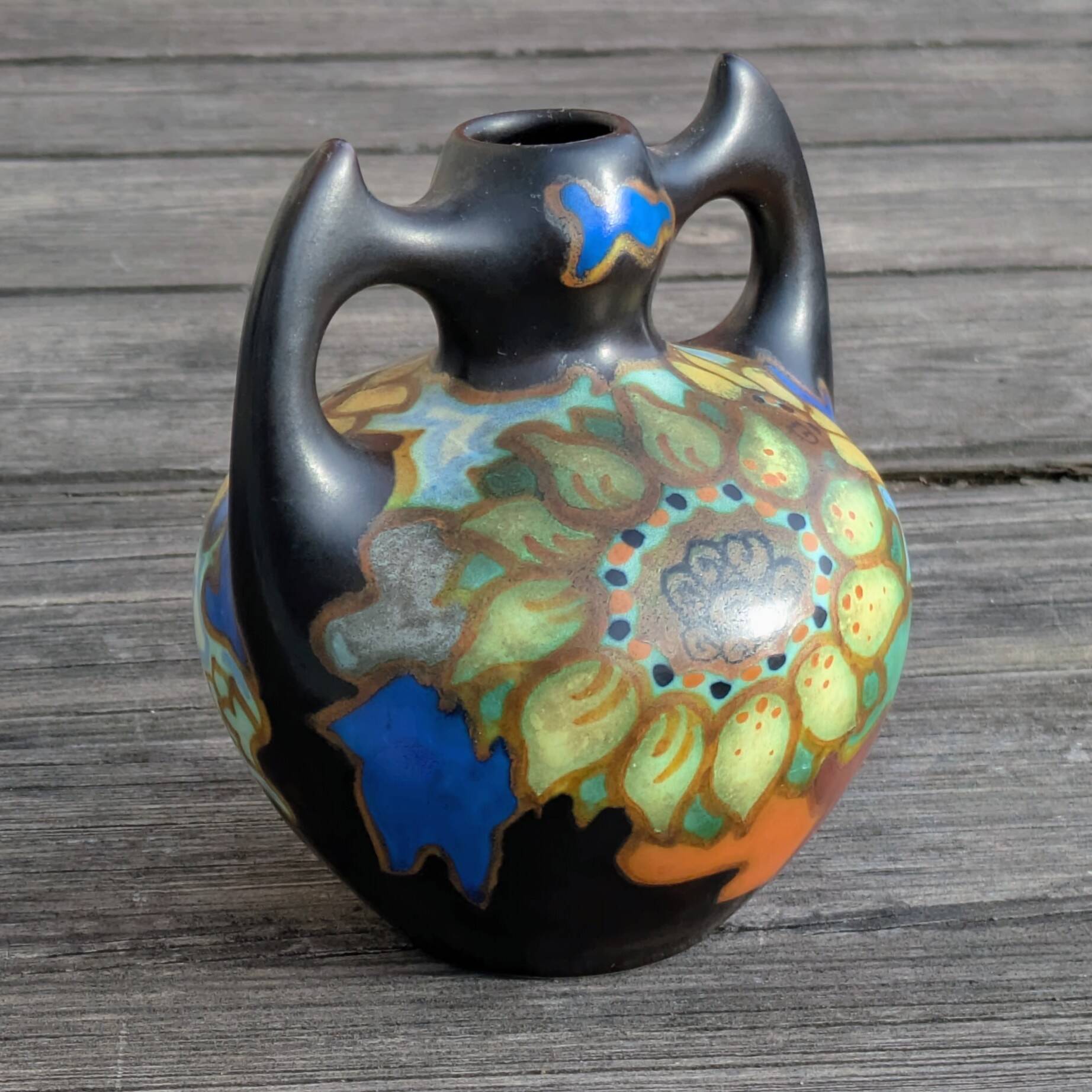 Handled Vase Gouda - Decor "Zonnebloem" (Sunflower) - Netherlands, 1930/50