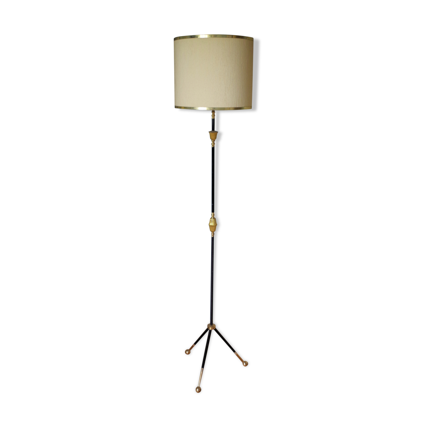 Tripod floor lamp from the 1950s