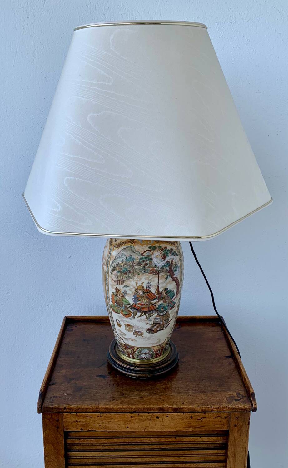 Japanese Satsuma lamp