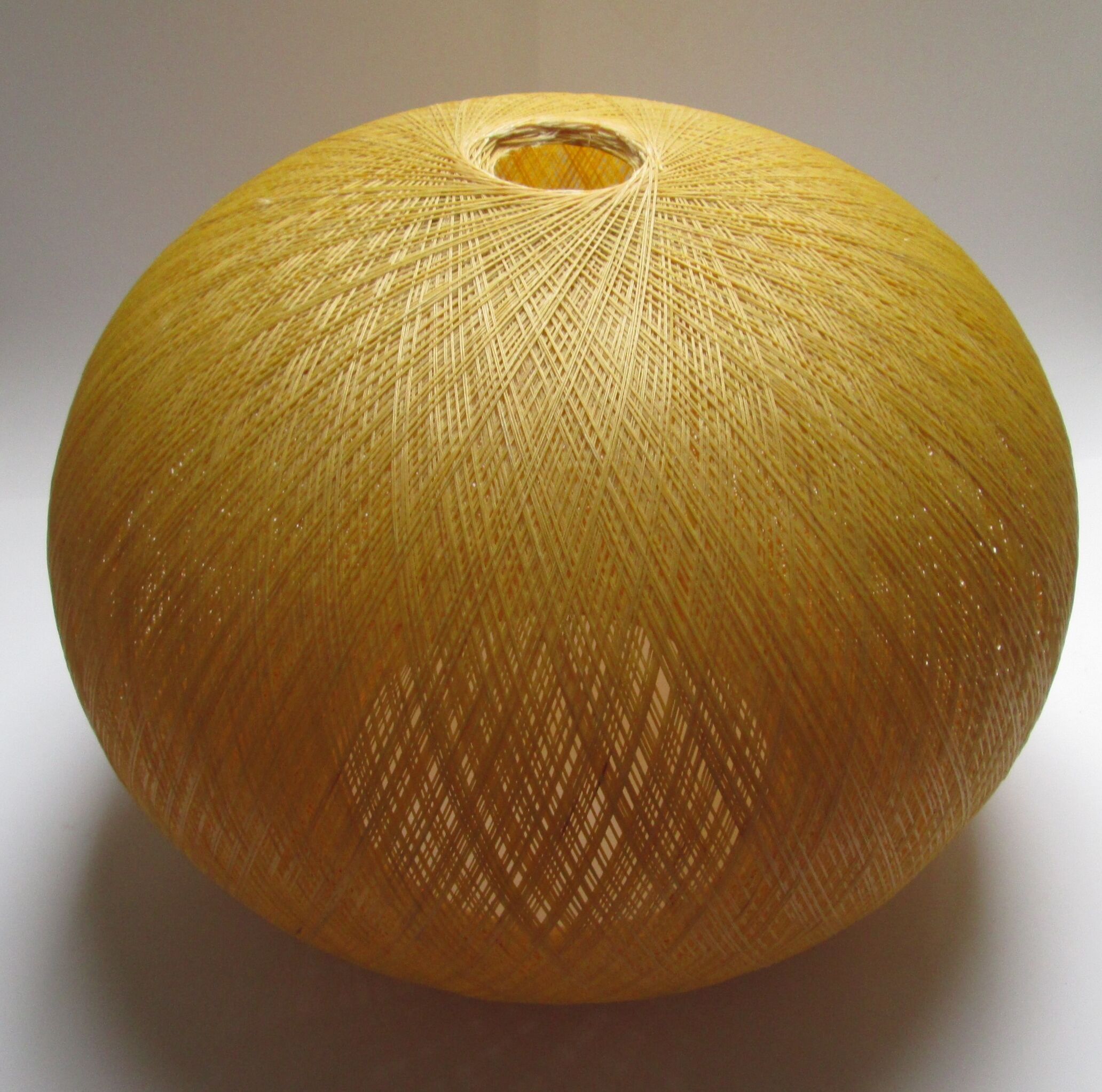 Atomic yellow spun fiberglass hanging lamp, early 1960