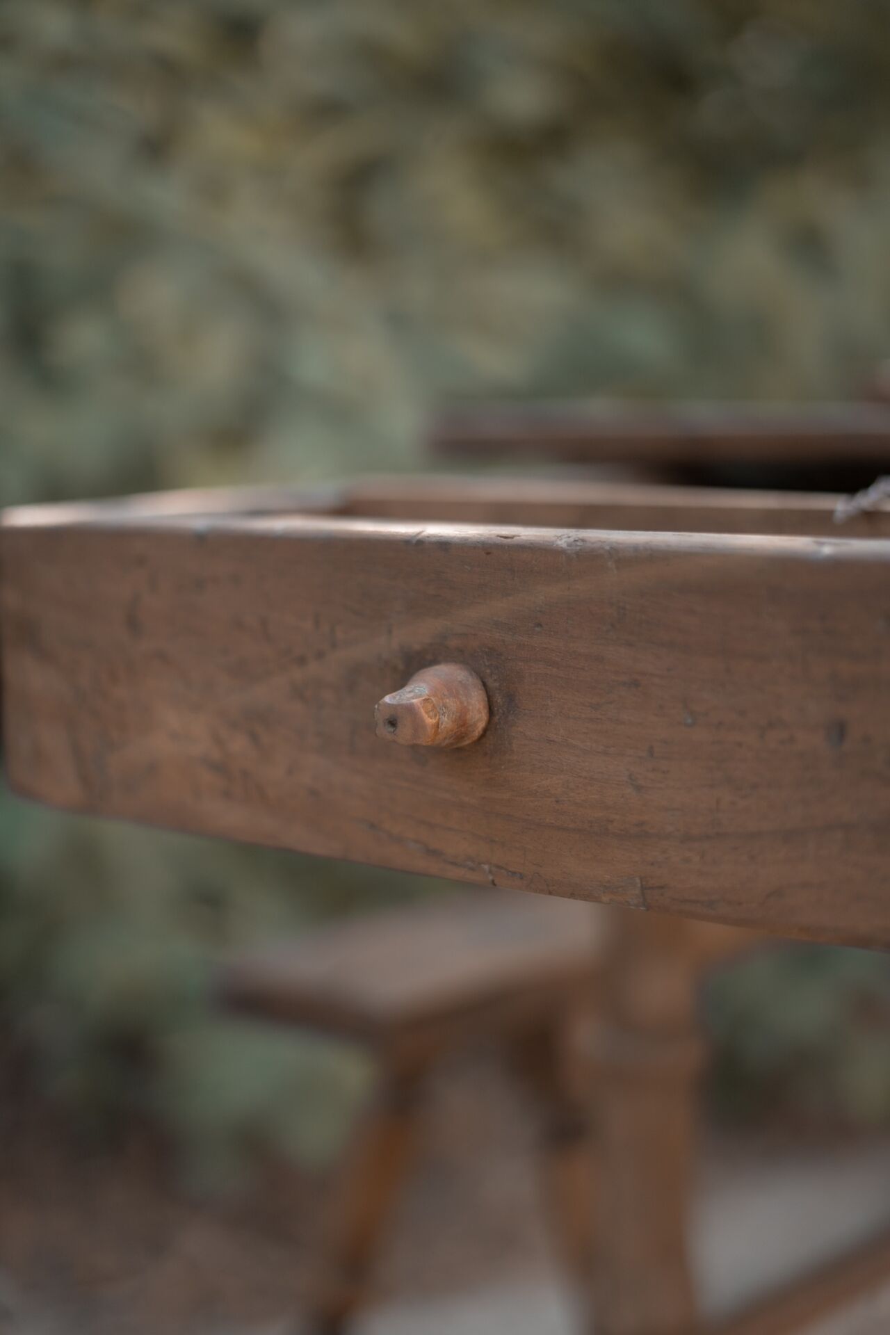 Table and benches set
