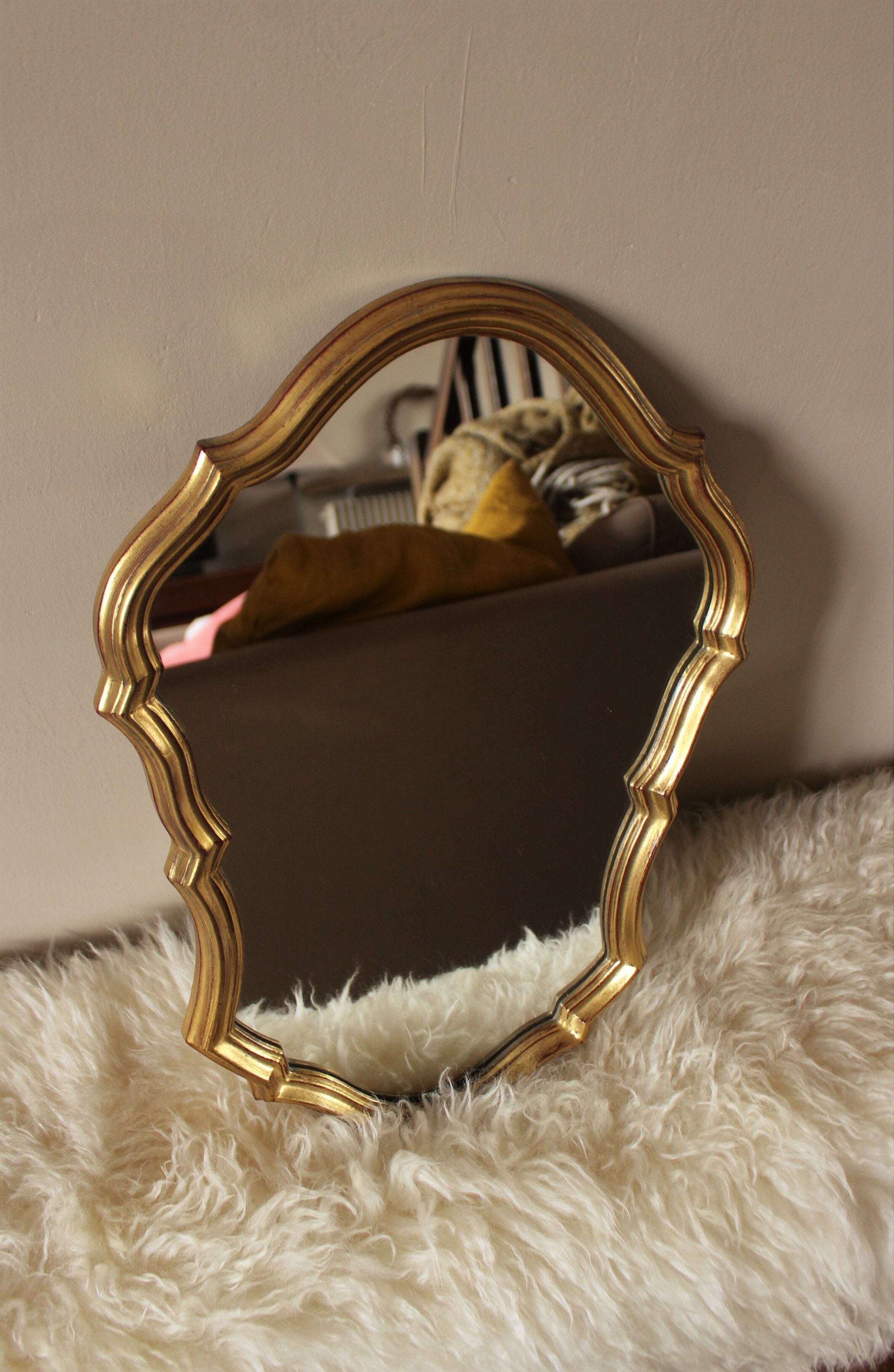 Golden mirror baroque spirit