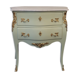 Commode de style Louis XV, galbée à 2 tiroirs