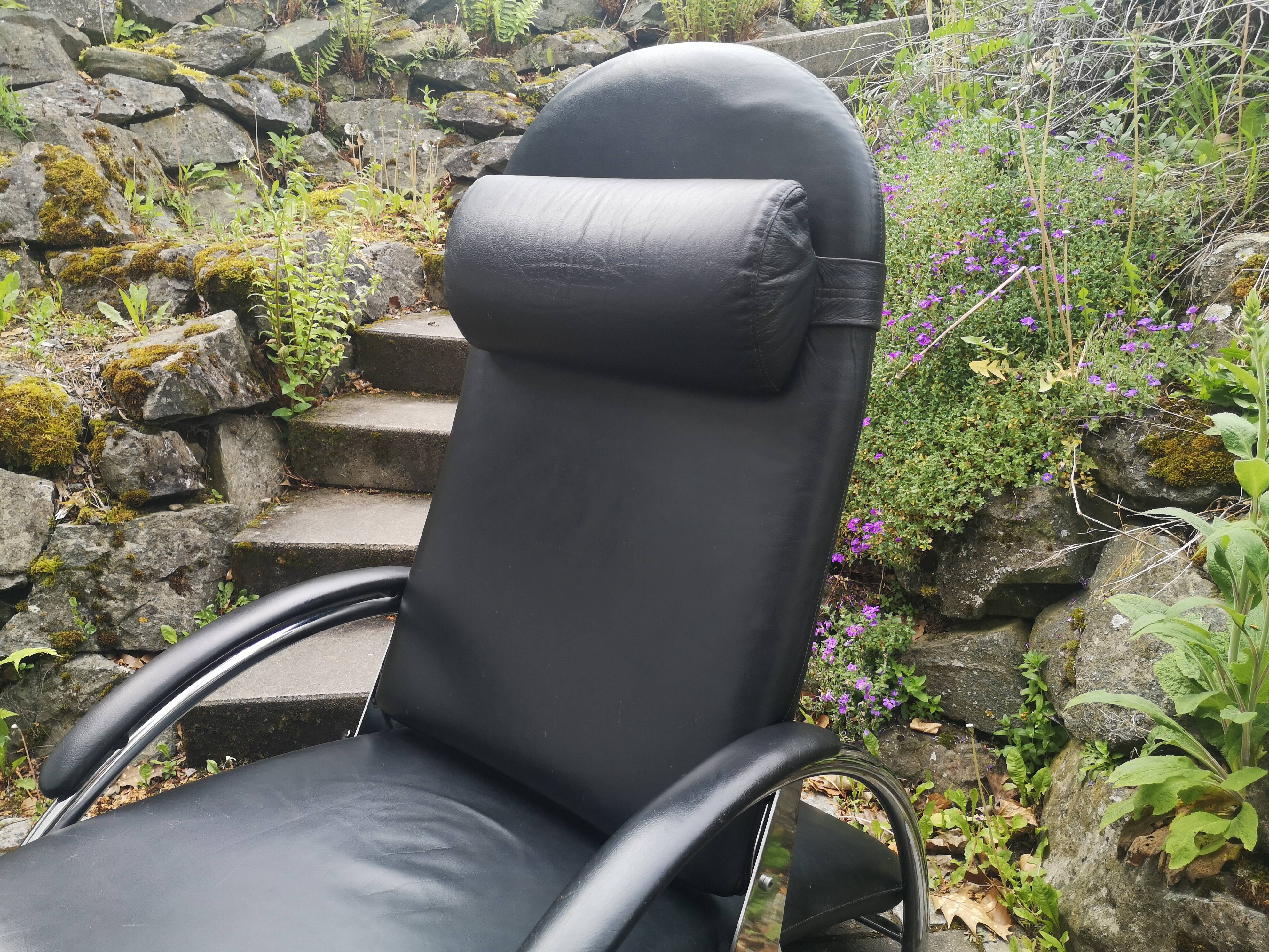 relaxing armchair "Optima" by Ingmar Relling