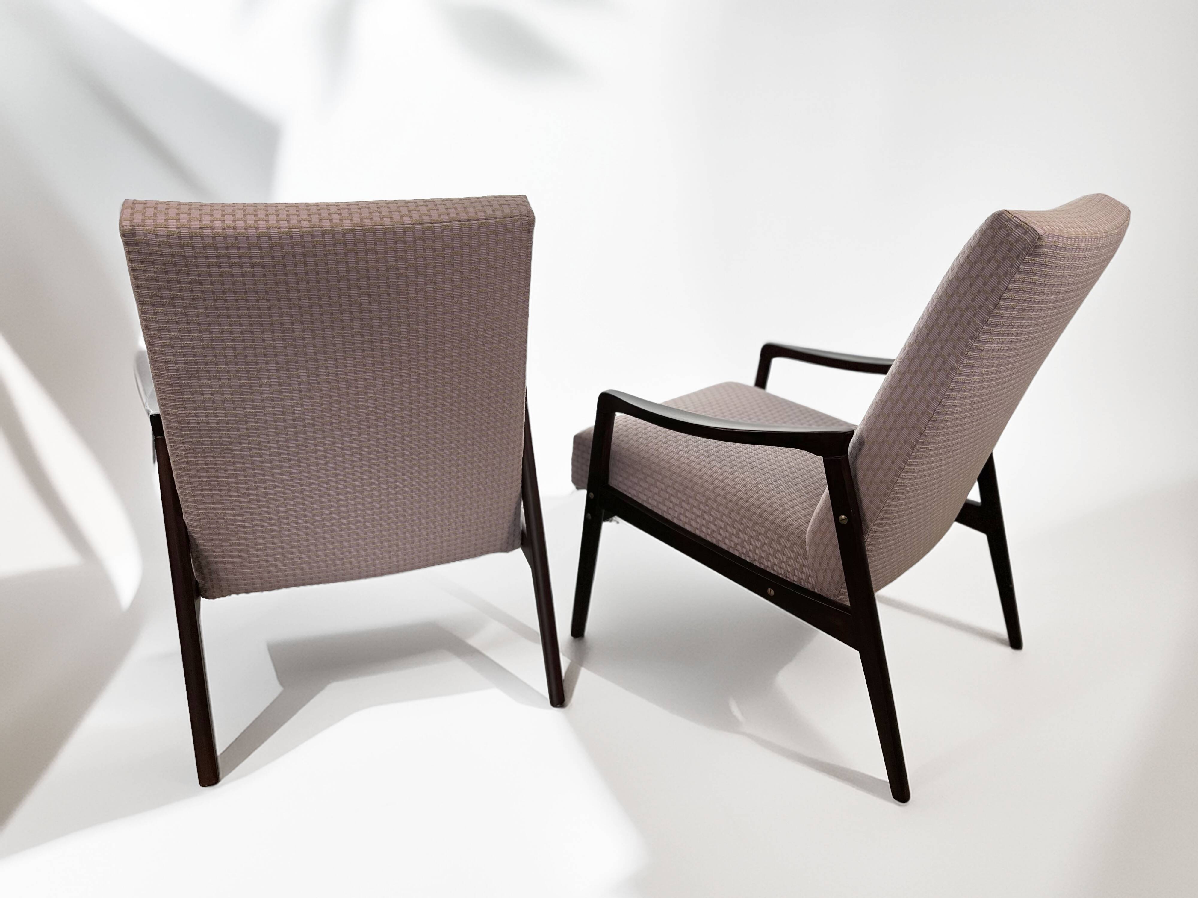 Set of 2 mid-century lounge chairs